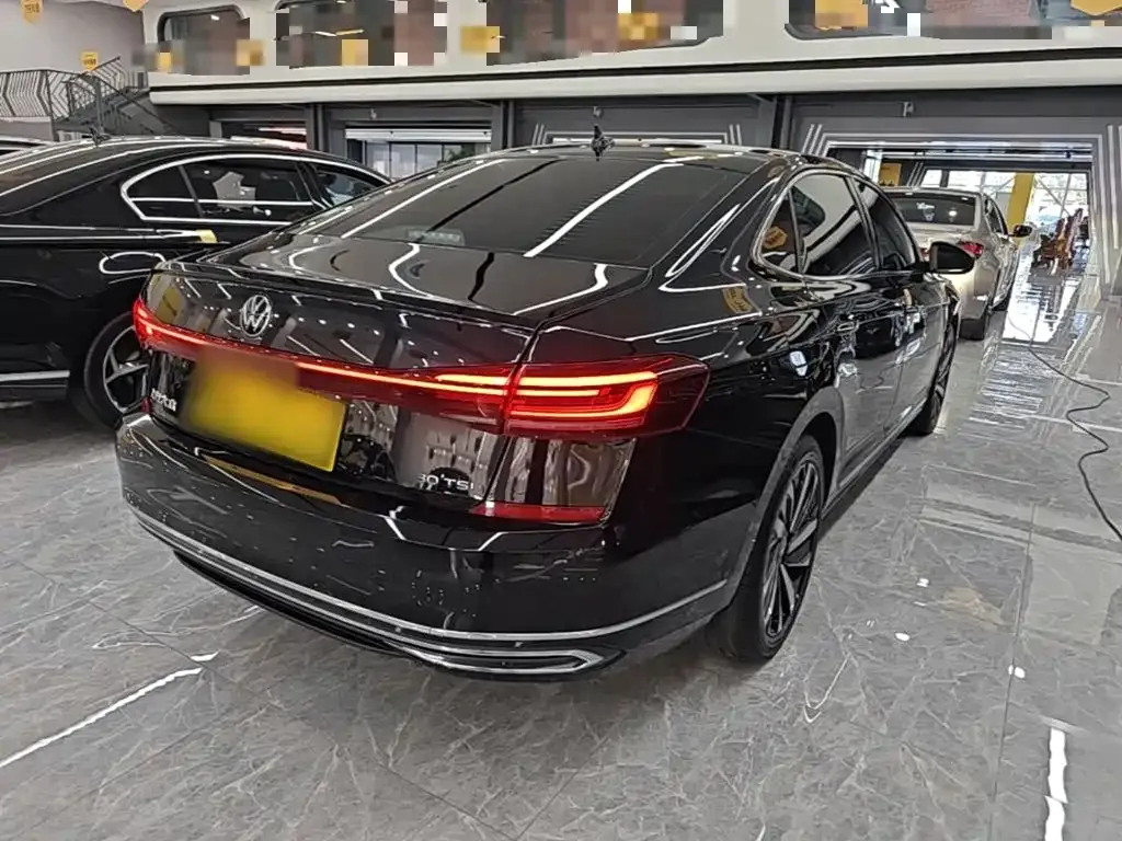 Volkswagen Passat — фото 3