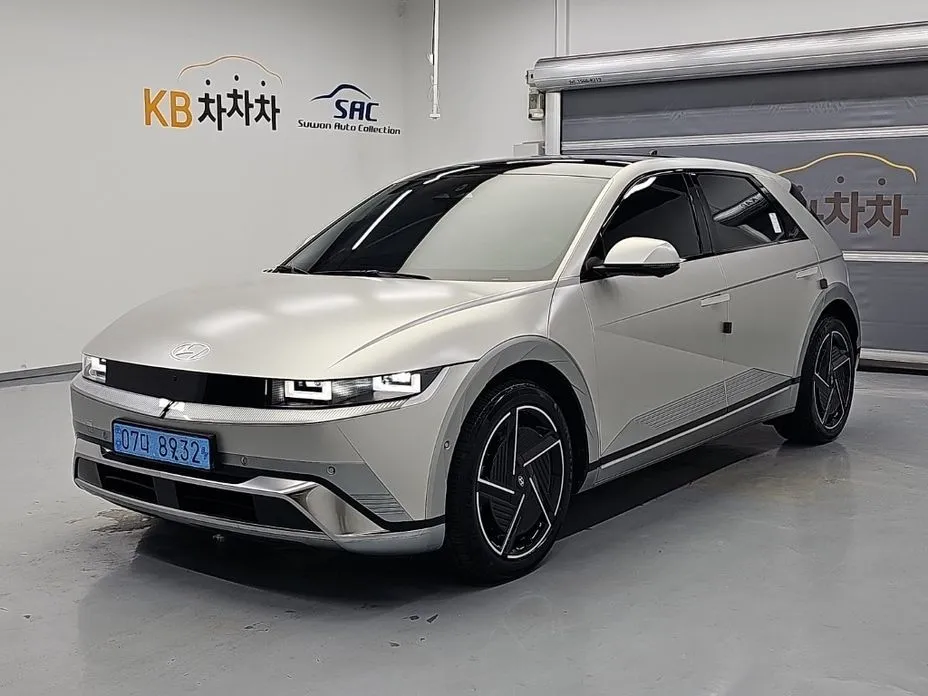 Hyundai Ioniq5 — фото 1