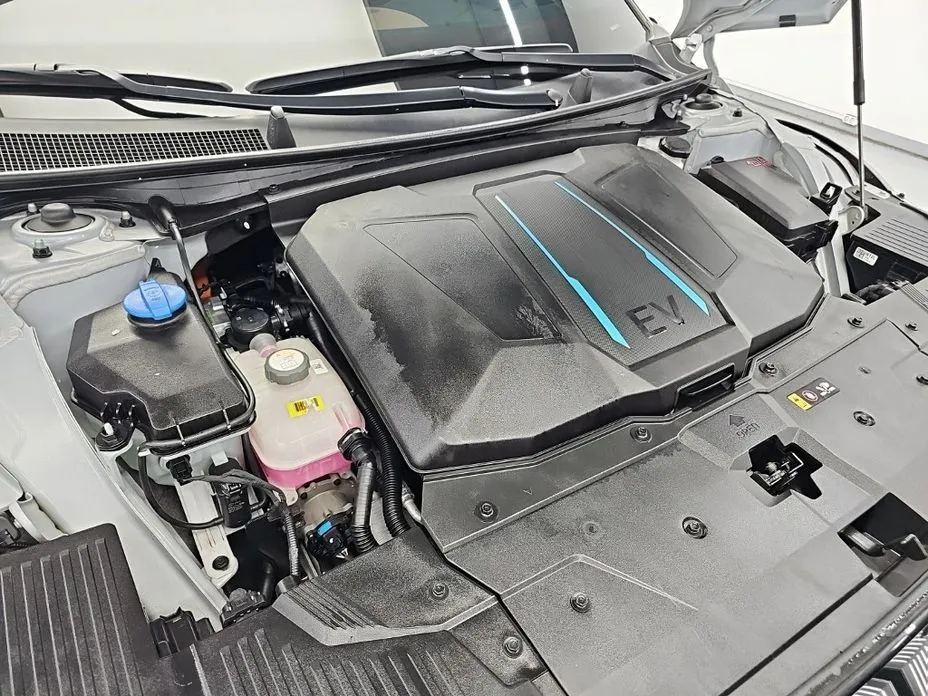 Hyundai Ioniq5 — фото 6