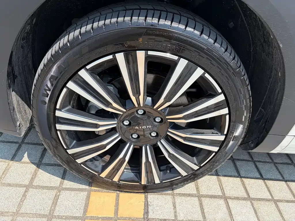 Aion i60 — фото 10