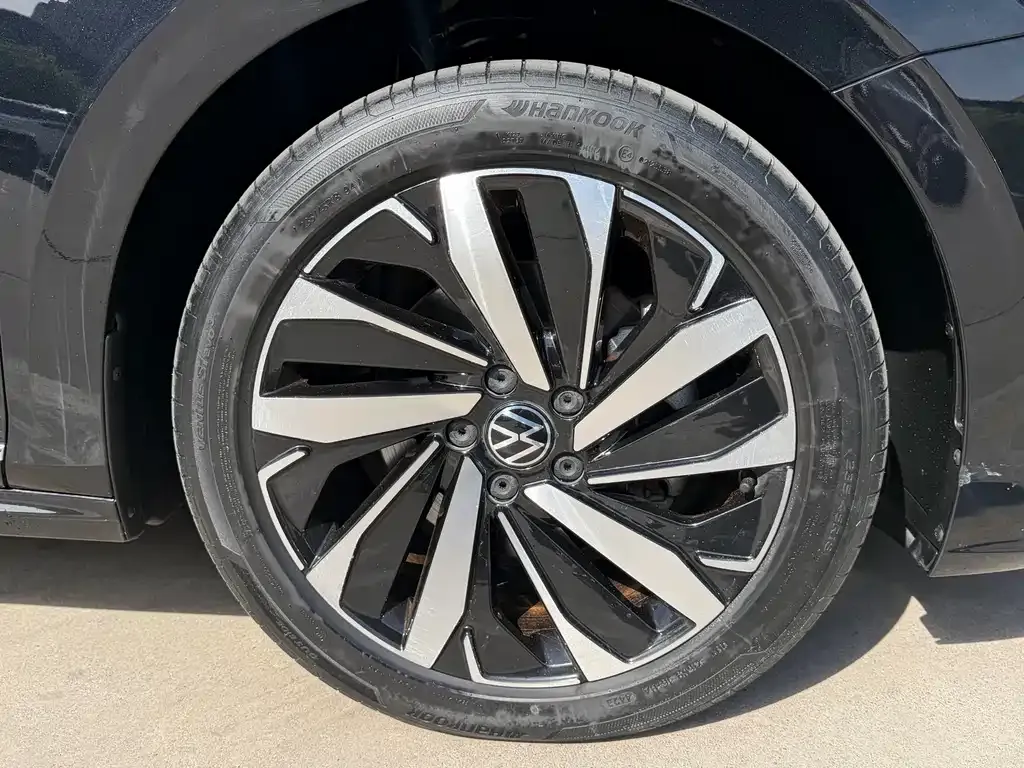 Volkswagen Passat — фото 3