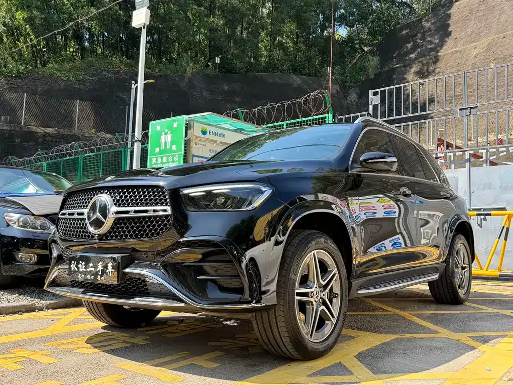 Mercedes-Benz GLE (Import) — фото 1