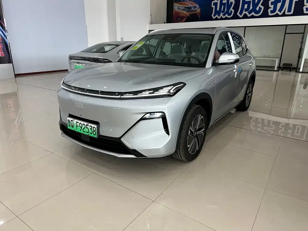 Geely Galaxy Xingjian 7 — фото 1