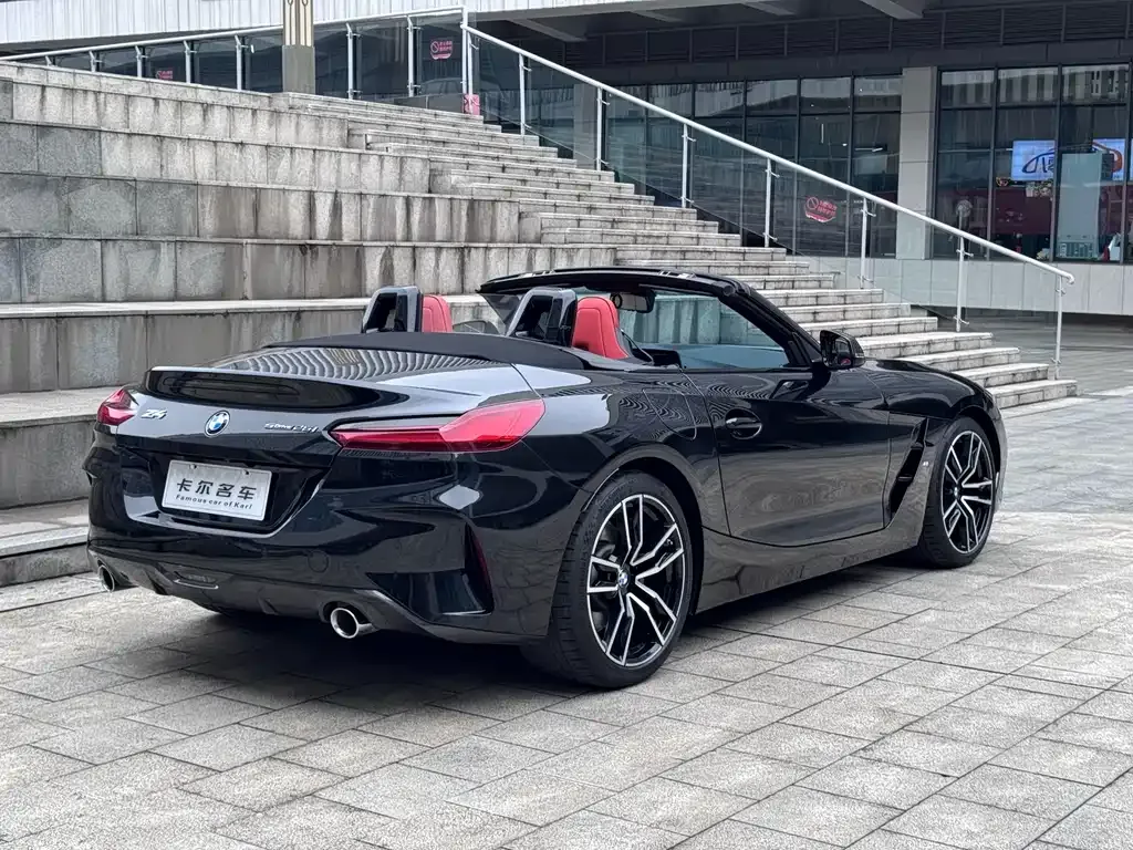 BMW Z4 — фото 9