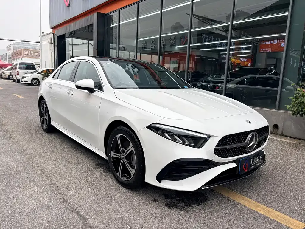 Mercedes-Benz A-Class — фото 4