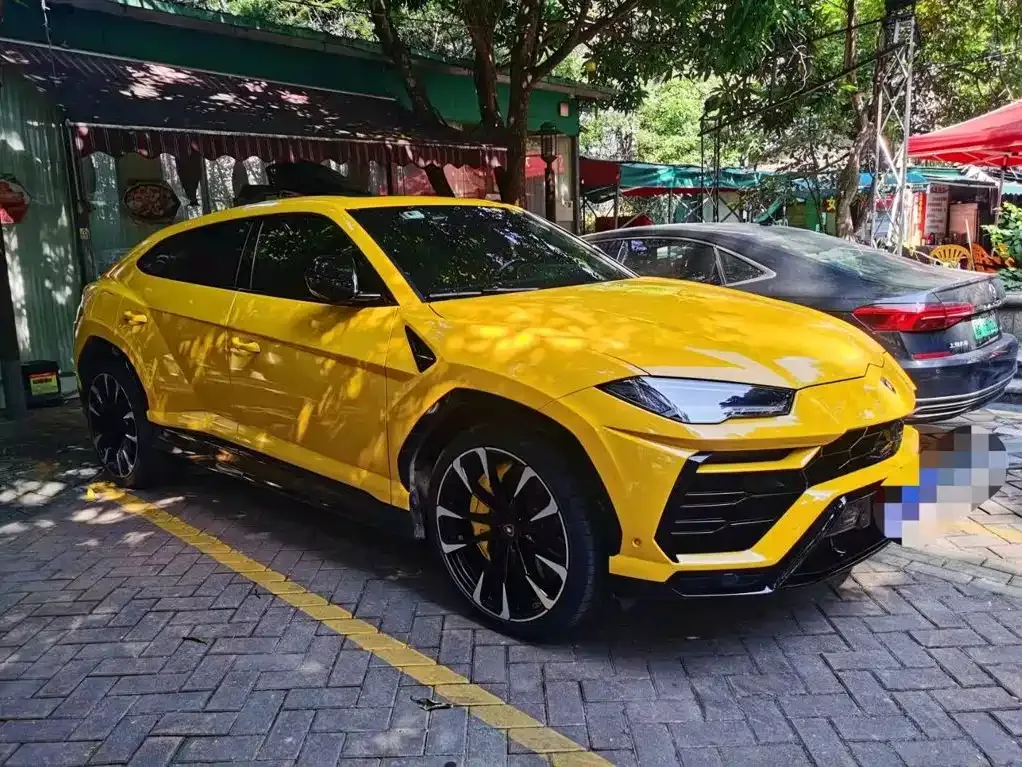 Lamborghini Urus — фото 6