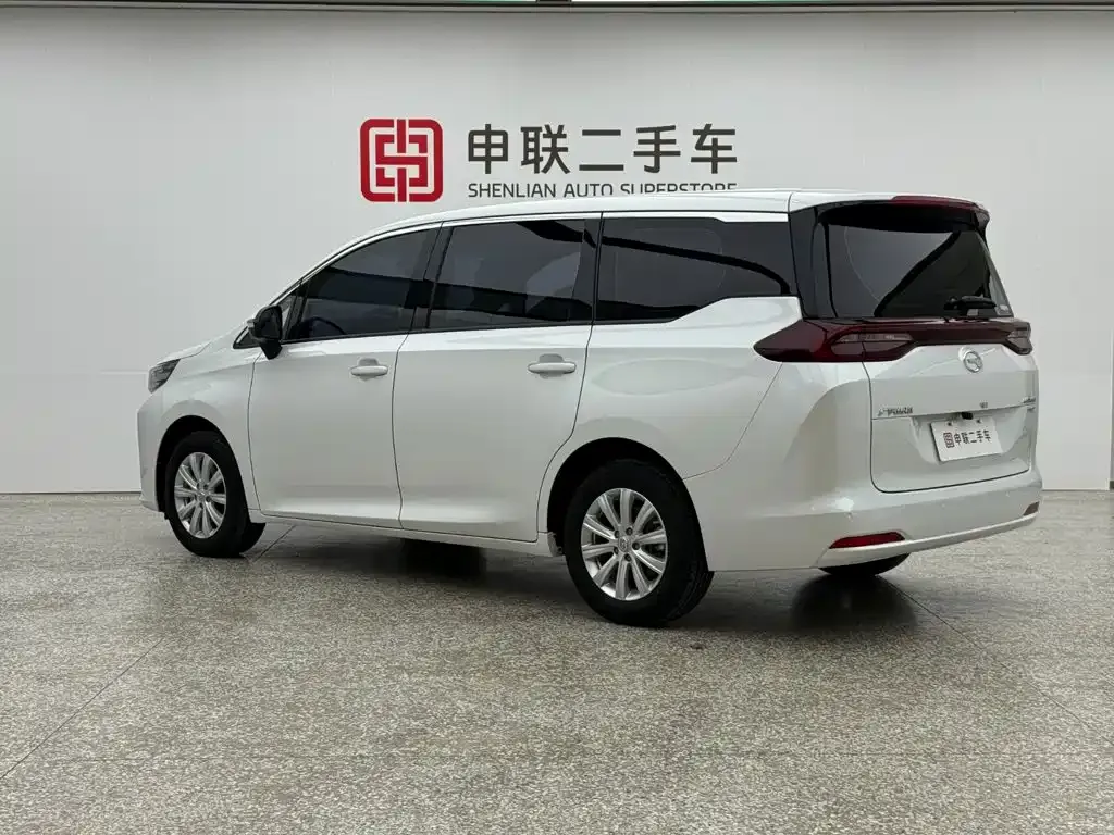 GAC Motor Trumpchi M6 — фото 3