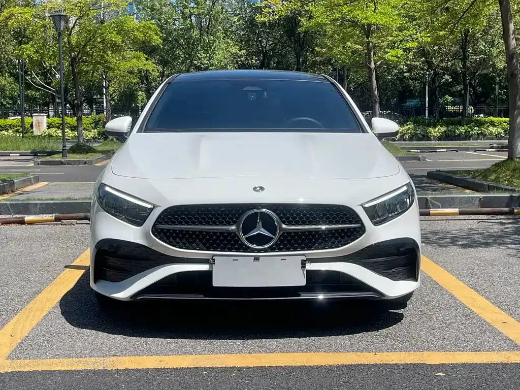 Mercedes-Benz A-Class — фото 10