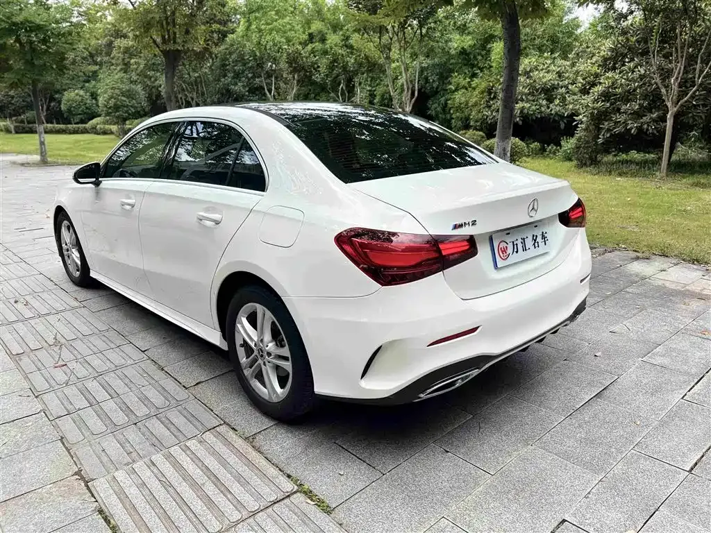 Mercedes-Benz A-Class — фото 8
