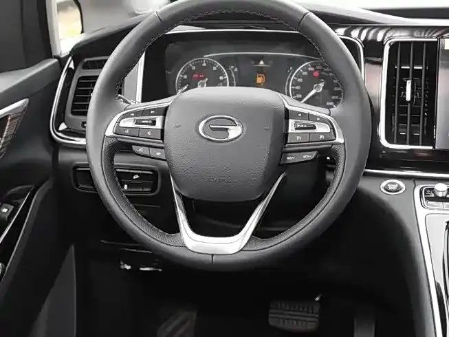 GAC Motor Trumpchi M8 — фото 2
