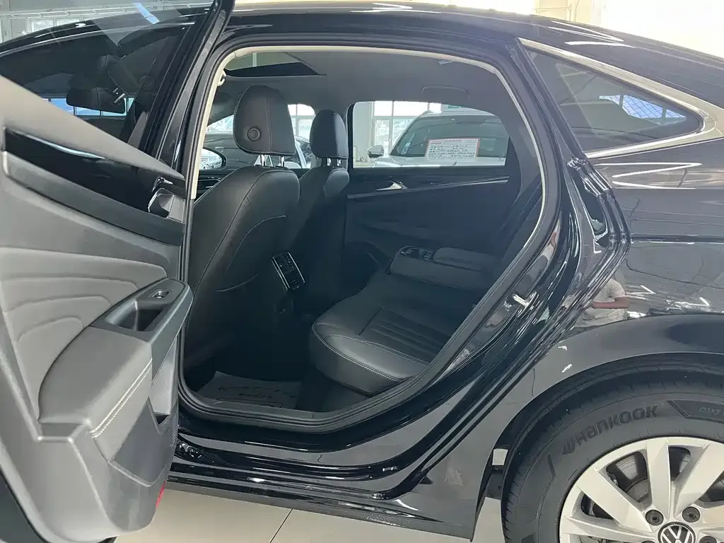Volkswagen Passat — фото 3