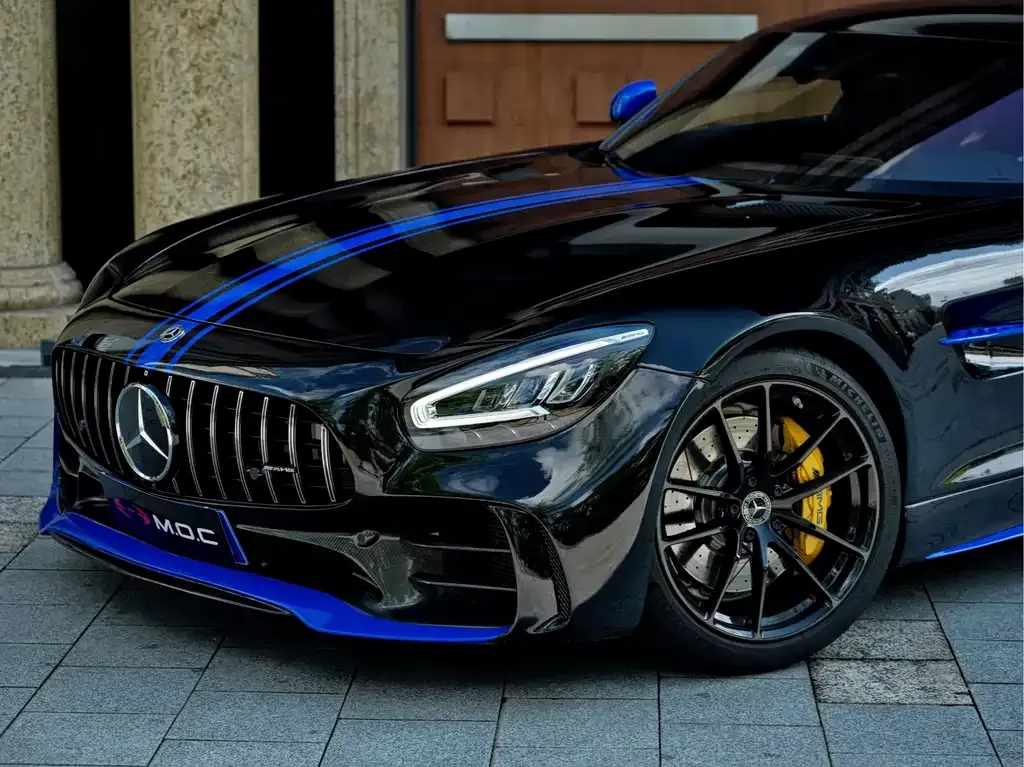 Mercedes-Benz AMG GT — фото 10