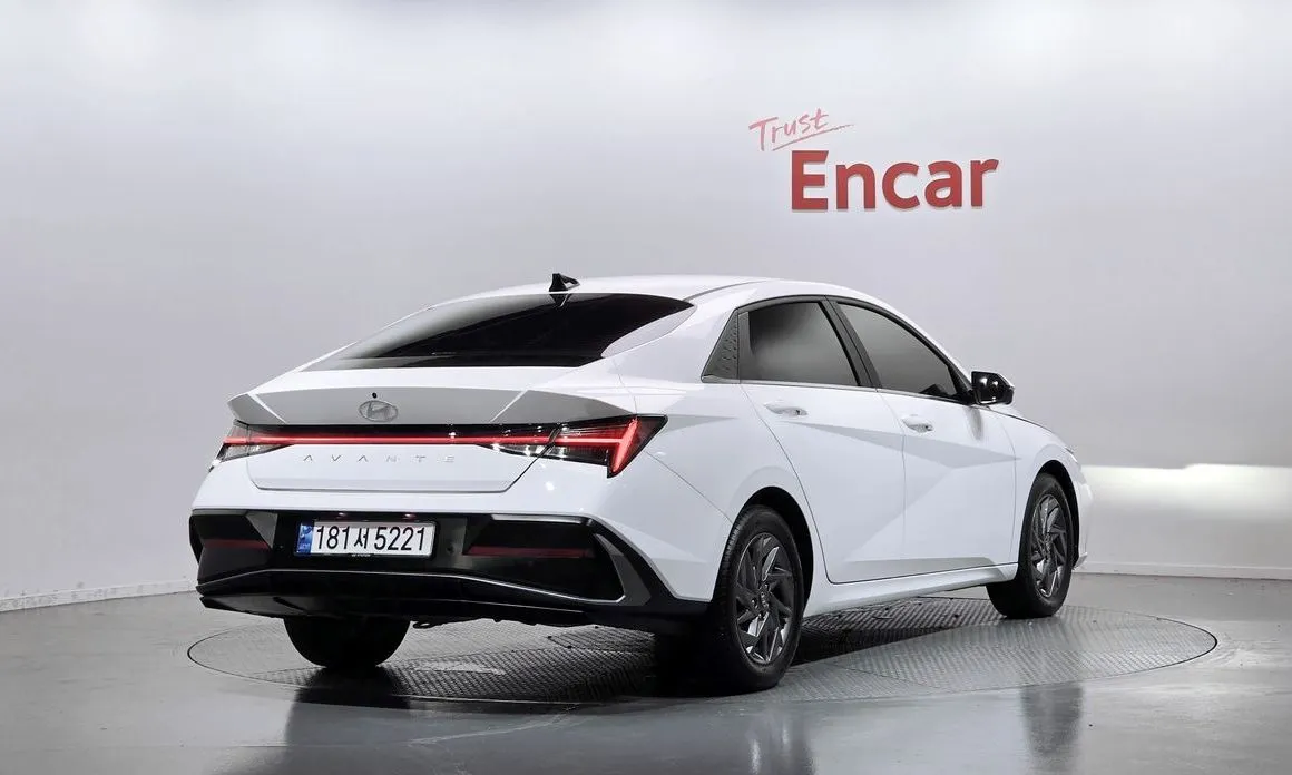 Hyundai AVANTE — фото 7