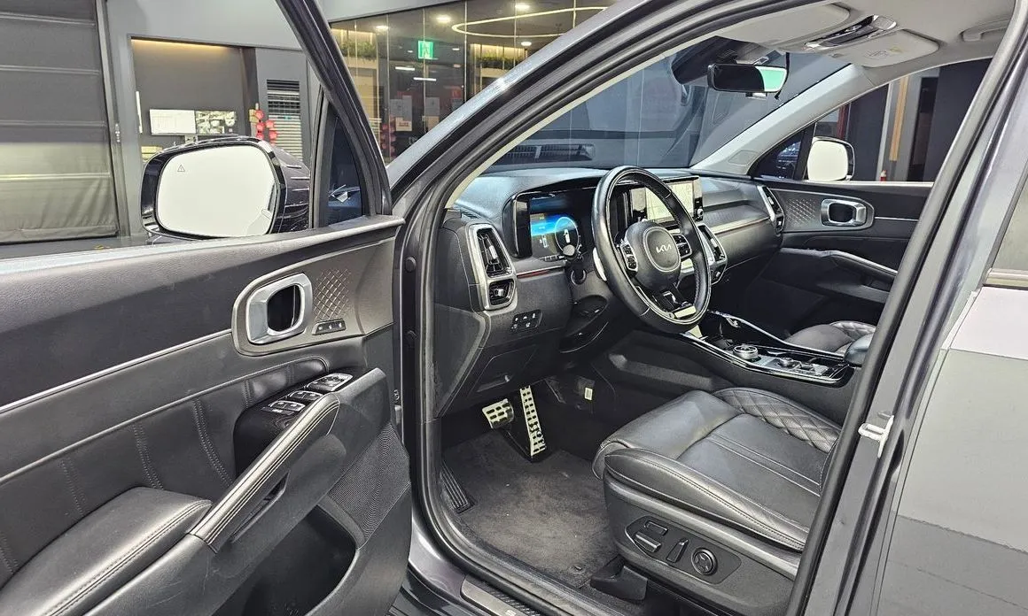 Kia Sorento — фото 6