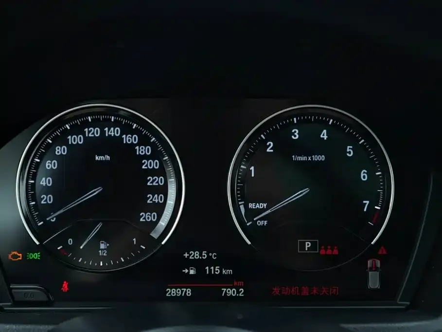 BMW X2 — фото 9
