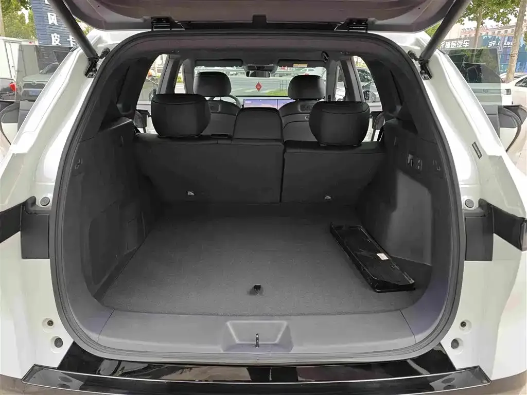 Nissan NX8 — фото 4