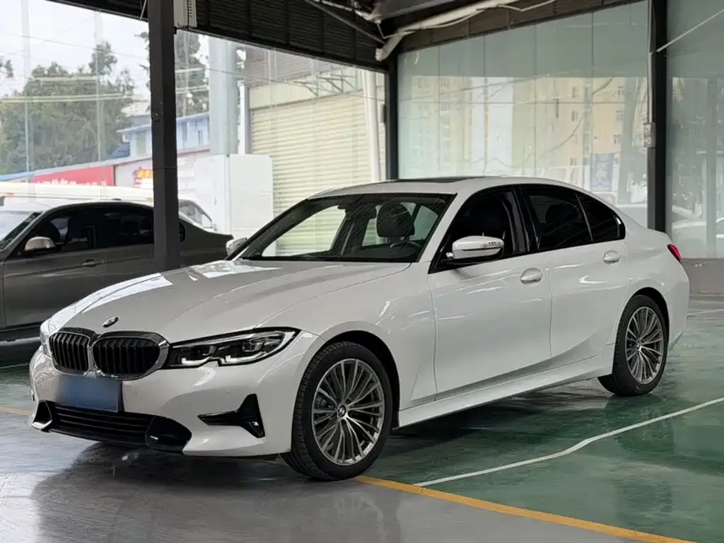 BMW 3 Series — фото 1
