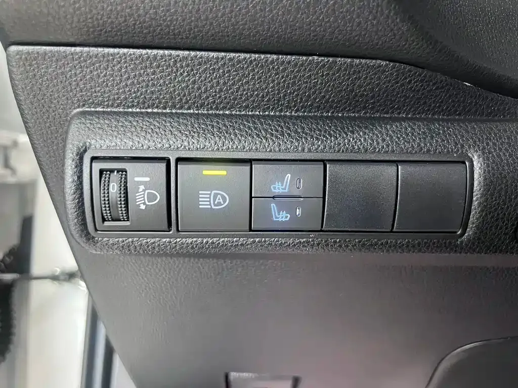 Toyota Levin — фото 10