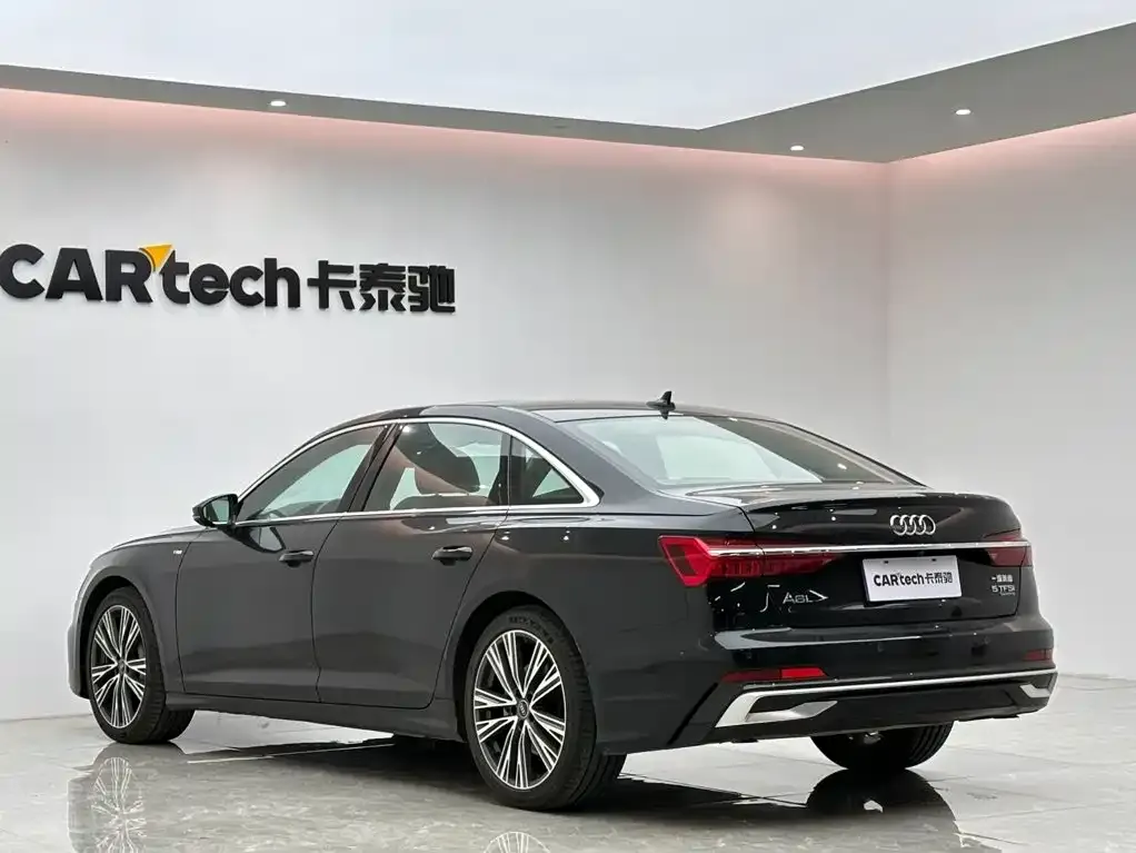 Audi A6L — фото 4
