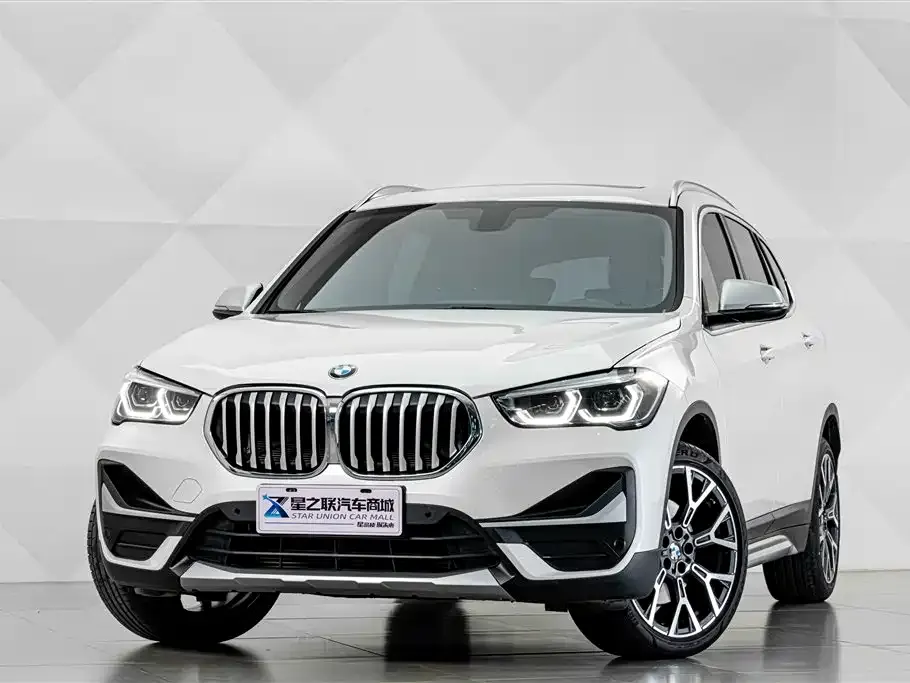 BMW X1 — фото 7