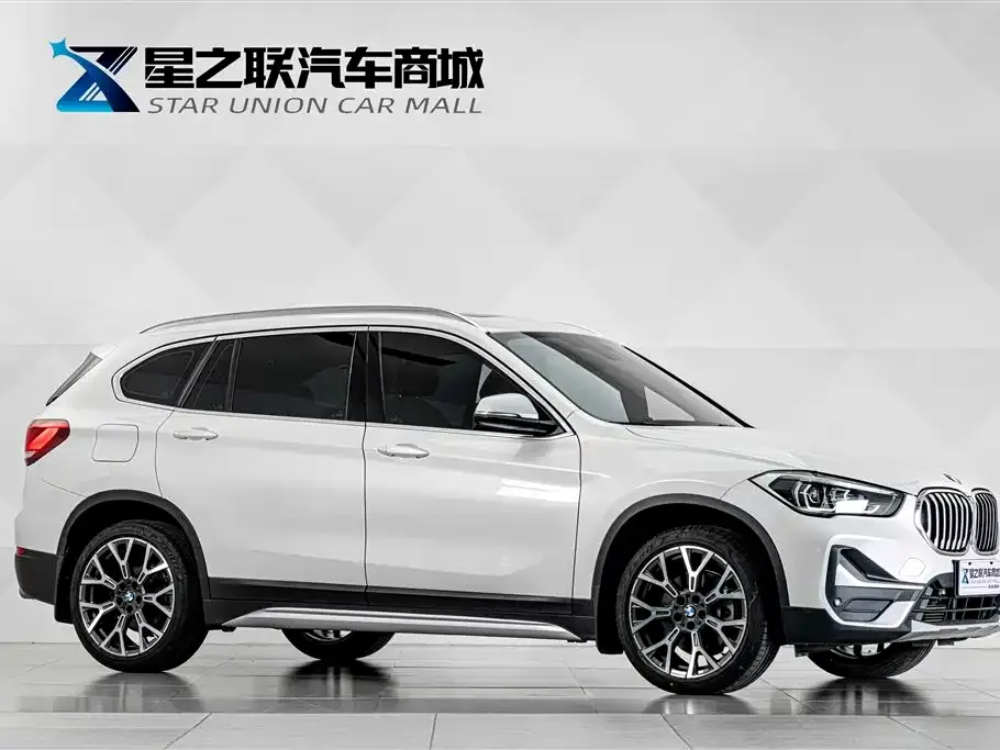 BMW X1 — фото 10