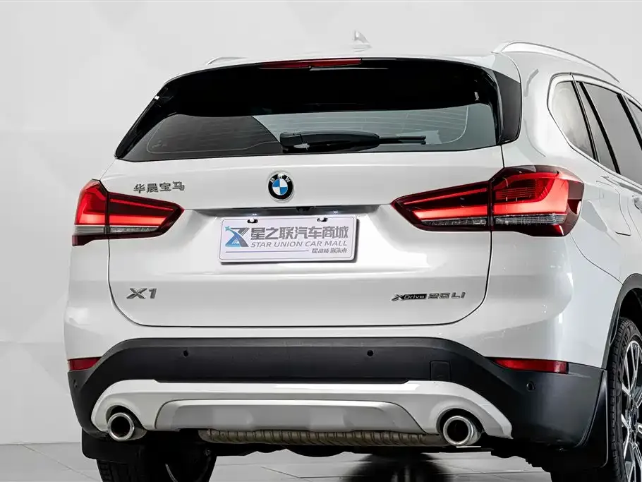 BMW X1 — фото 3