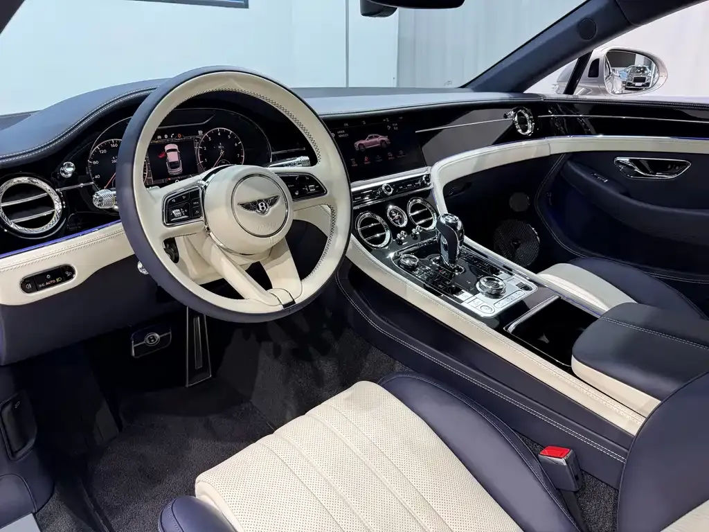 Bentley Continental — фото 6