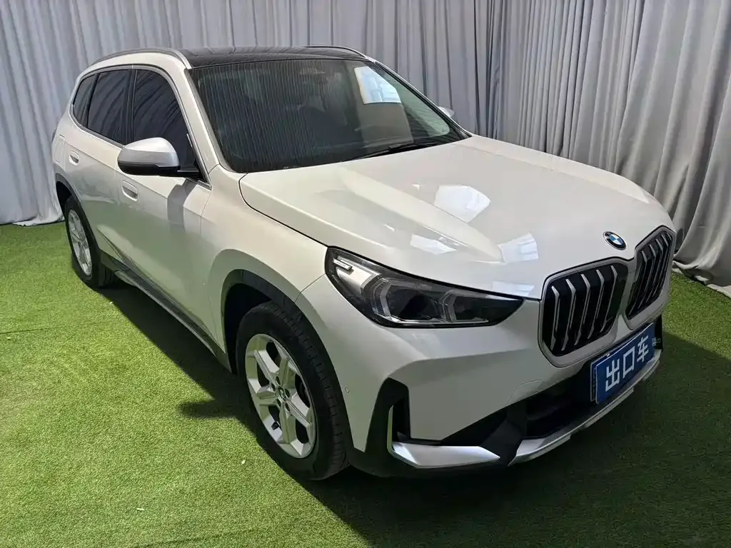 BMW X1 — фото 3
