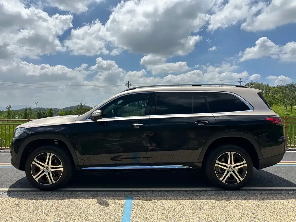 Mercedes-Benz GLS — фото 3