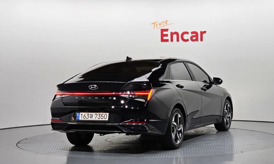 Hyundai AVANTE — фото 2