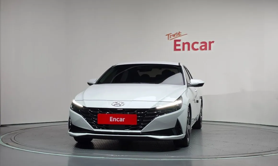 Hyundai AVANTE — фото 8