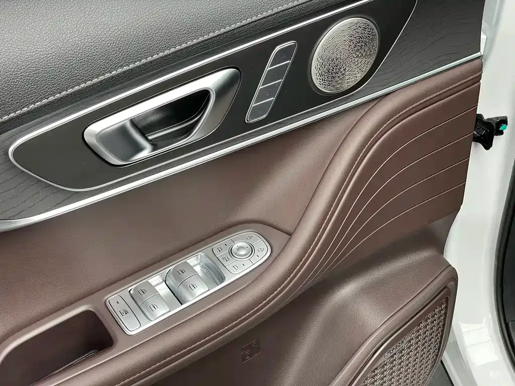 Chery Tiggo 8 PRO — фото 8
