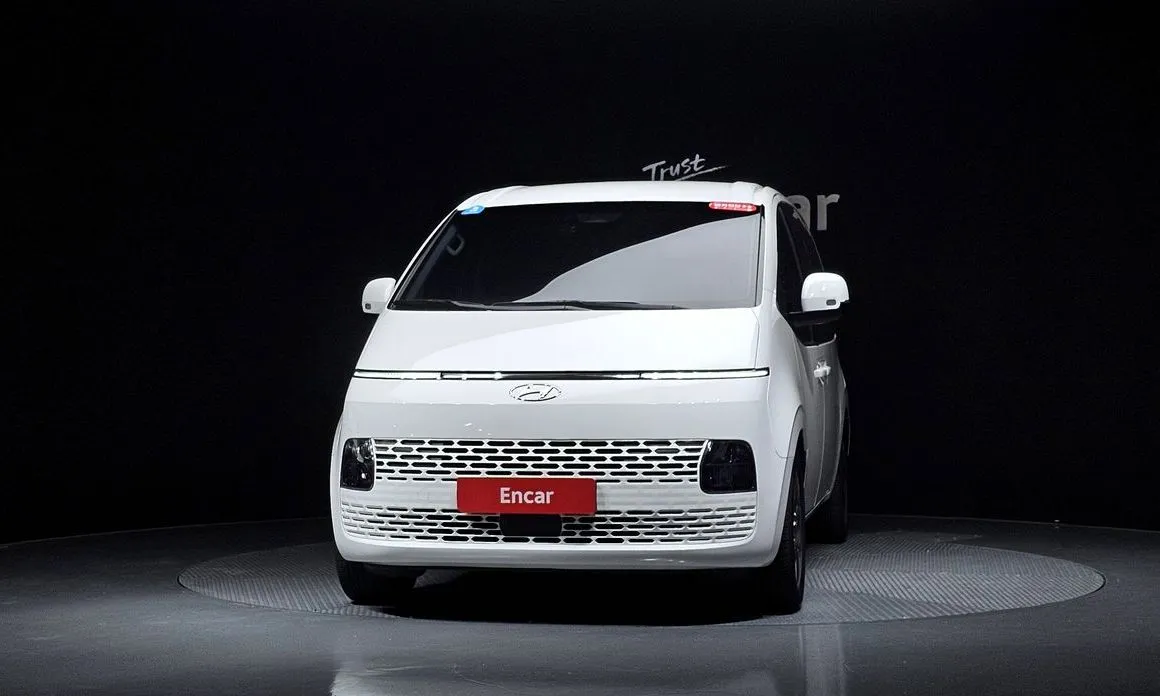 Hyundai Staria — фото 4