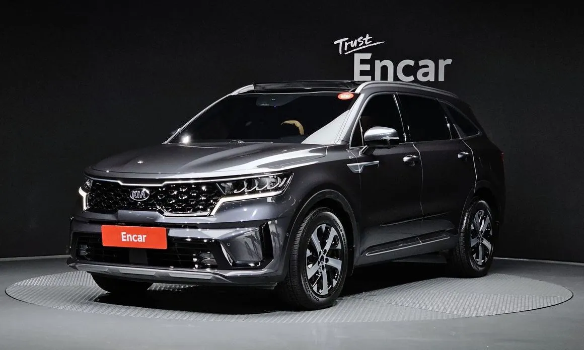 Kia Sorento — фото 1
