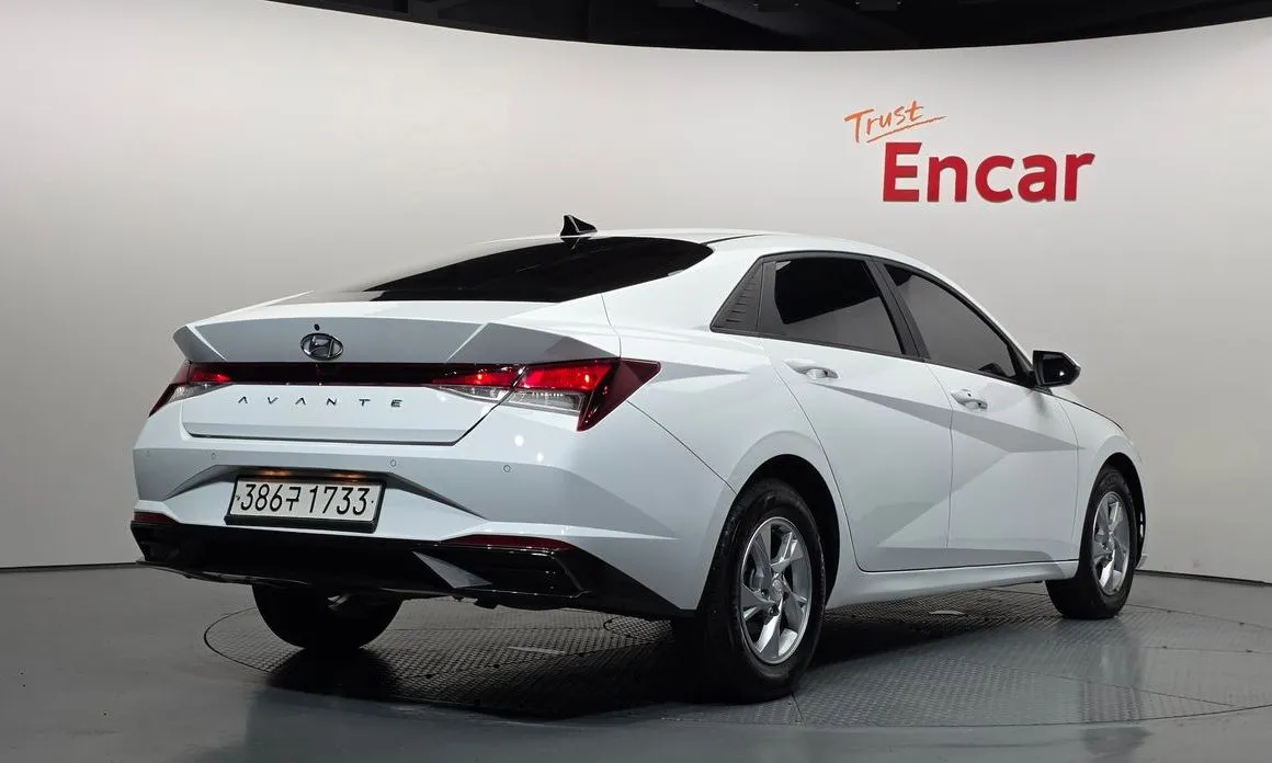 Hyundai AVANTE — фото 4