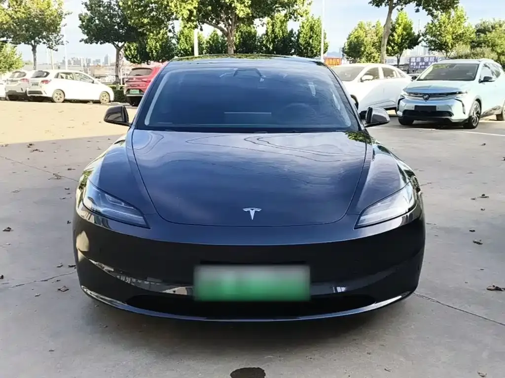 Tesla Model 3 — фото 6
