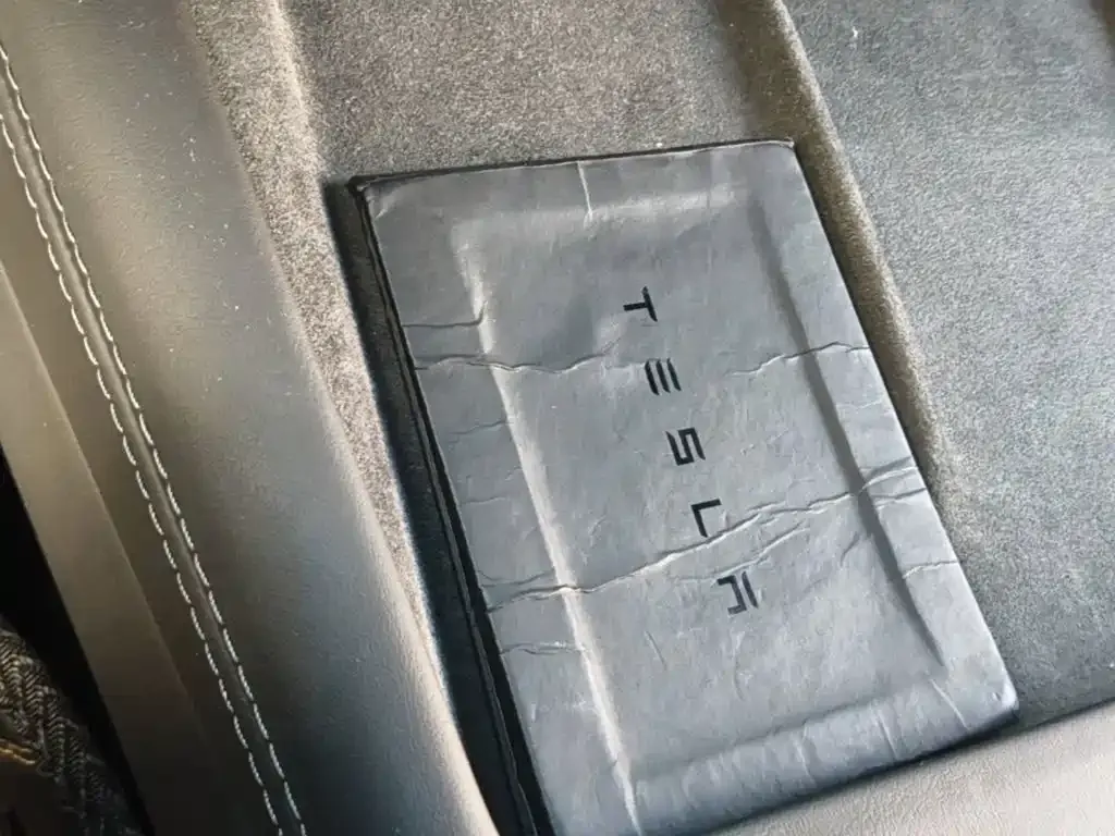 Tesla Model 3 — фото 4