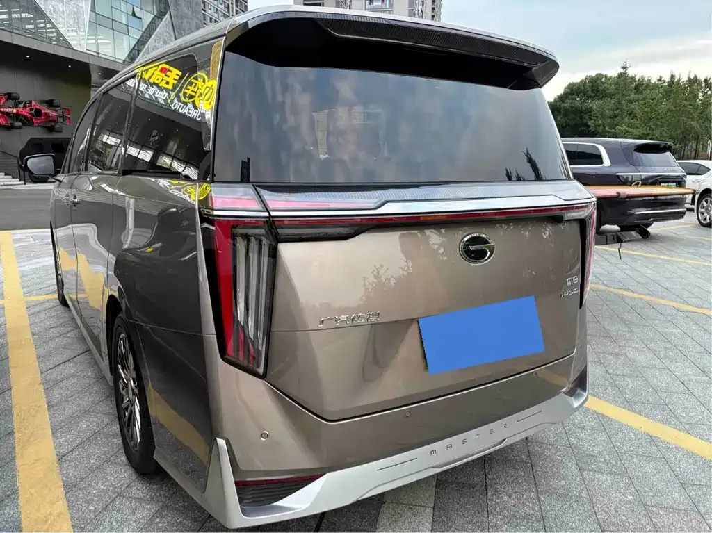 GAC Motor Trumpchi M8 — фото 3
