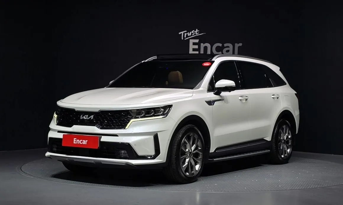 Kia Sorento — фото 1