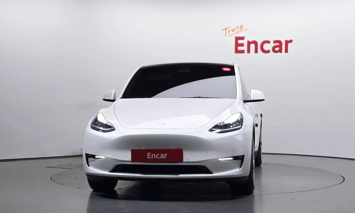 Tesla Model Y — фото 5