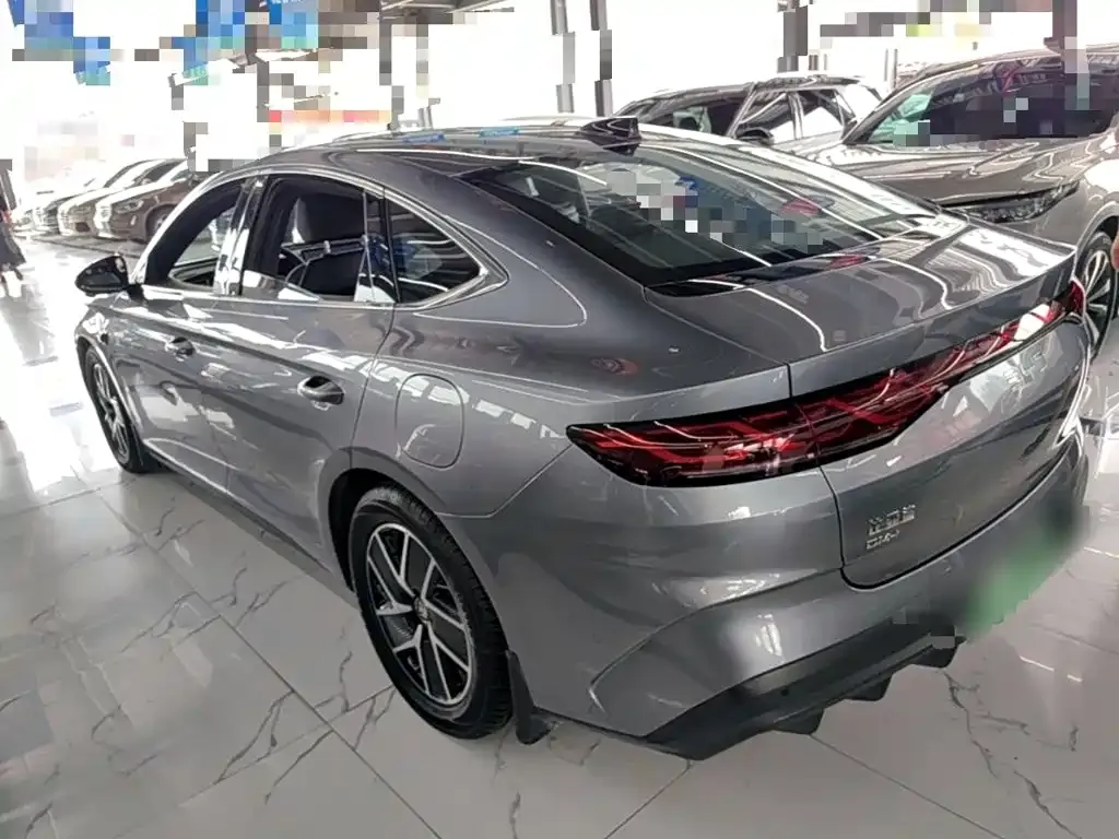 BYD Qin L — фото 6