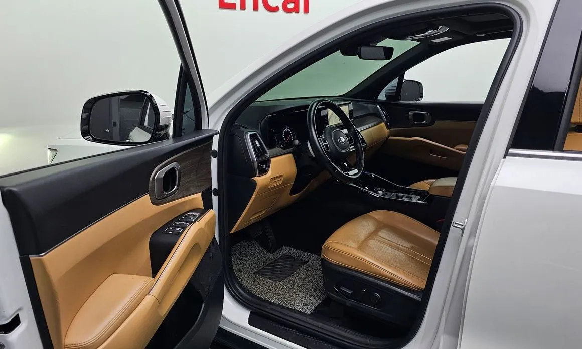 Kia Sorento — фото 10