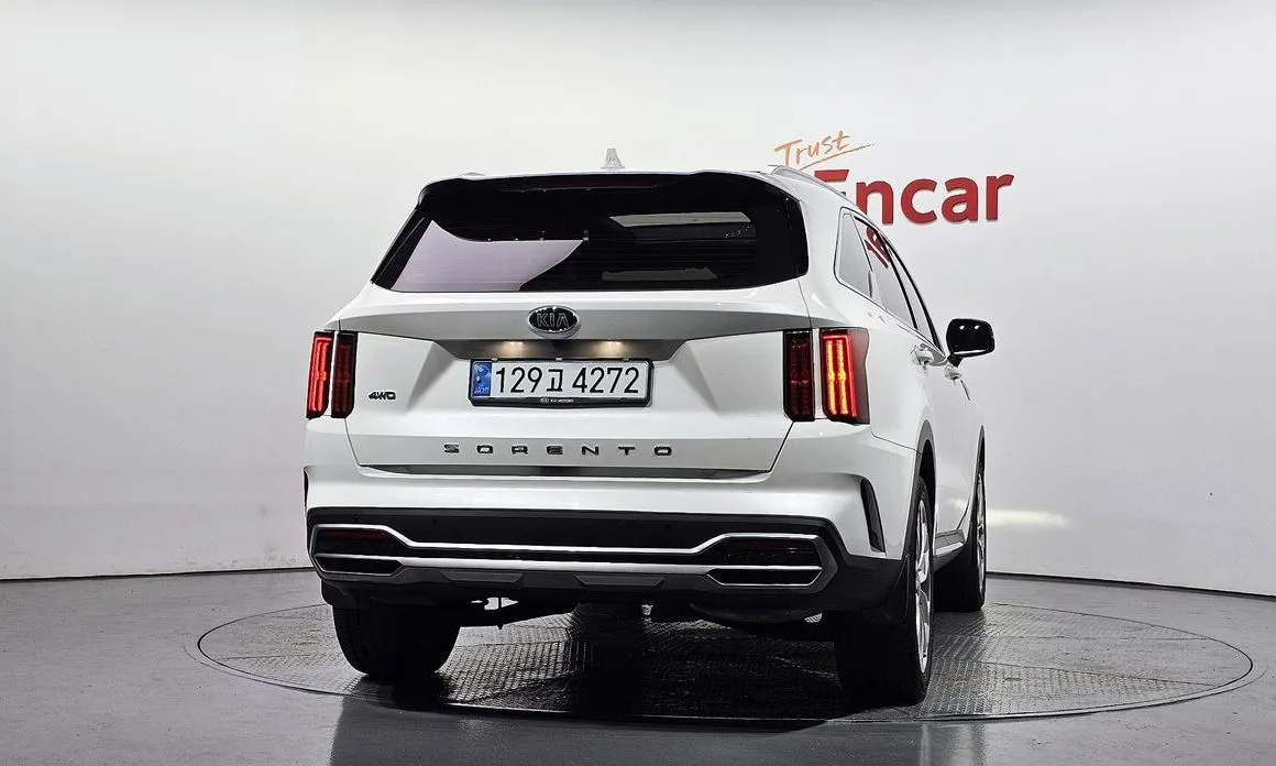 Kia Sorento — фото 3