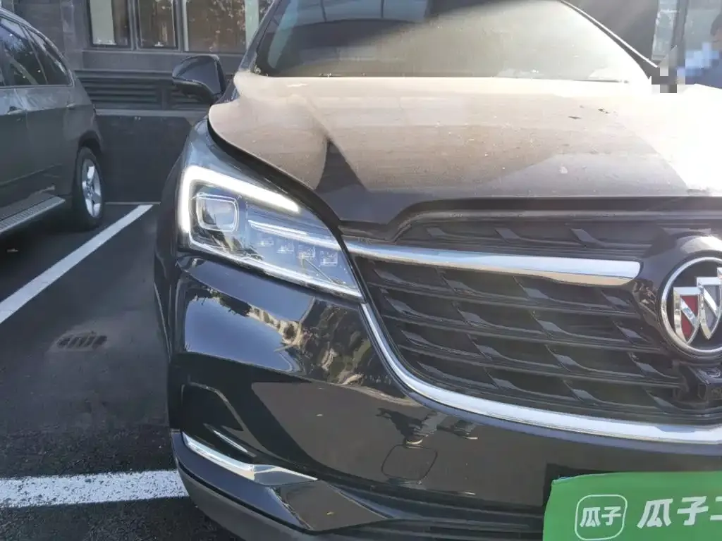 Buick Envision Plus — фото 10