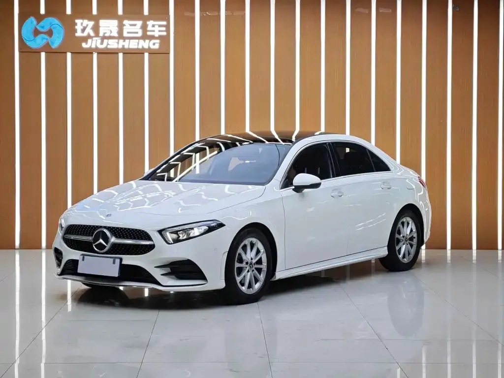Mercedes-Benz A-Class — фото 1