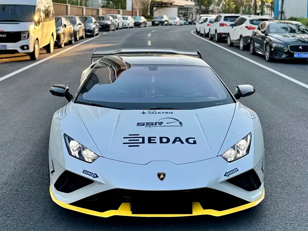 Lamborghini Huracan — фото 5