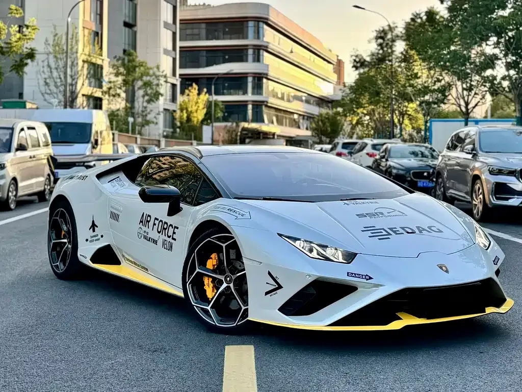 Lamborghini Huracan — фото 7