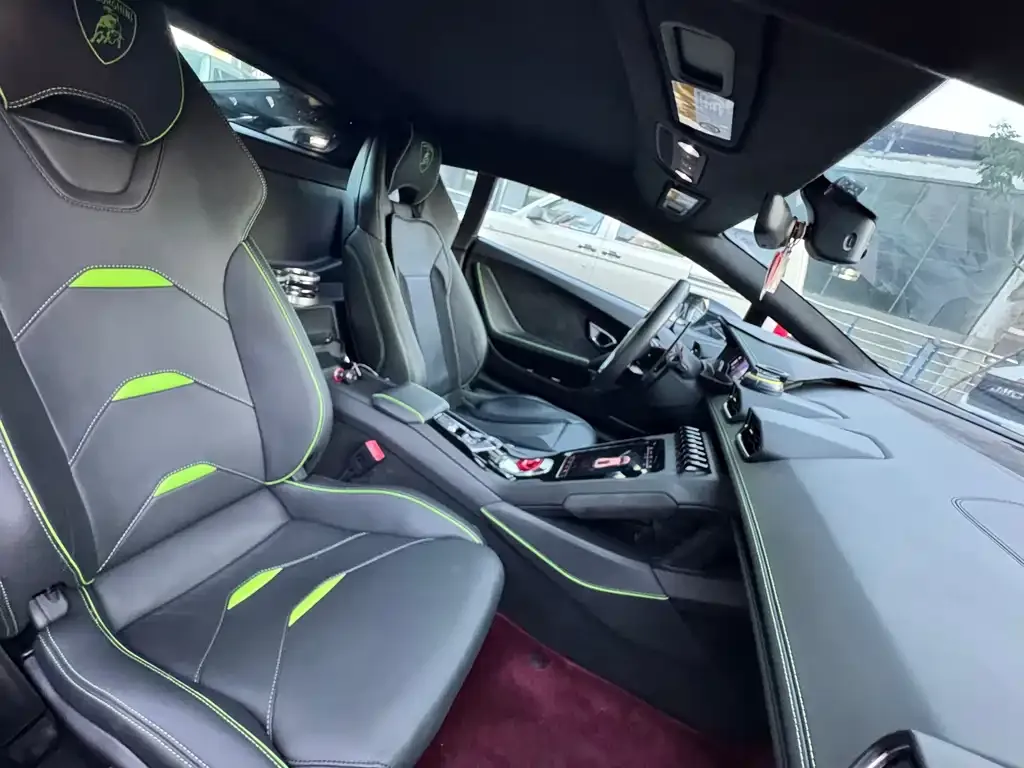 Lamborghini Huracan — фото 9