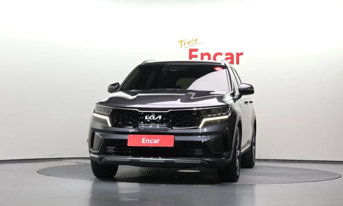 Kia Sorento — фото 8