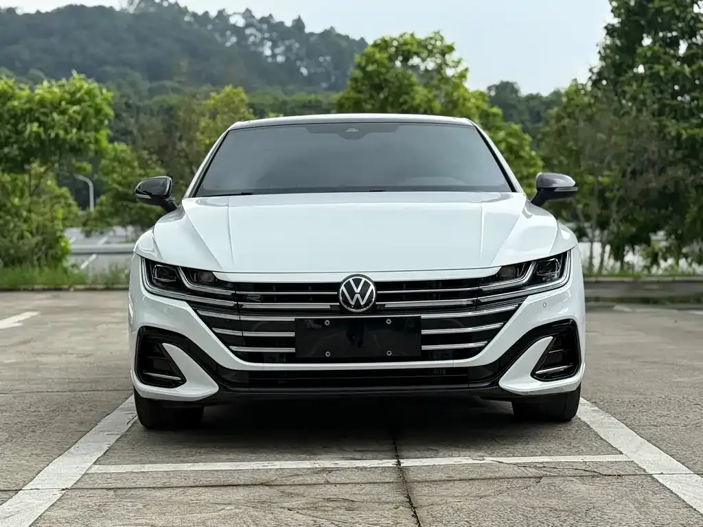 Volkswagen CC — фото 10